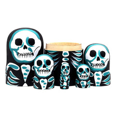 Russische Totenkopf-Matrjoschkas