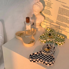 Plateau à bijoux à carreaux