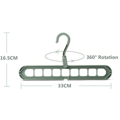 Kleiderbügel mit mehreren Anschlüssen