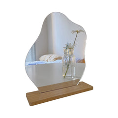 Spiegel im ästhetischen Stil