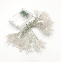 Lichterketten mit Sternen