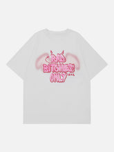 T-Shirt mit 3D-Buchstaben-Dämonen-Print