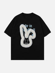 T-Shirt mit 3D-Kaninchen-Schriftzug