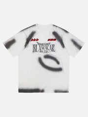 T-shirt brodé avec lettres et patch délavés et vieillis