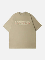 T-Shirt mit Buchstaben-Print von Blurring Design
