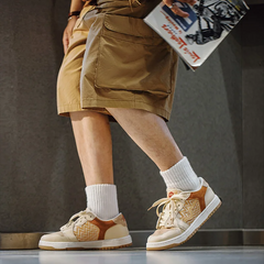 Skateboardschuhe mit Maden-Print