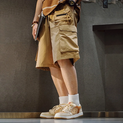 Skateboardschuhe mit Maden-Print