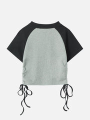 T-Shirt mit Metallschnalle und Buchstaben-Print