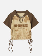 T-Shirt mit Metallschnalle und Buchstaben-Print