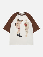 T-Shirt mit Zeitungsillustrationsdruck