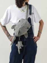 Sac bandoulière en forme de requin