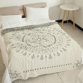 Chic Mandala Reversible Flower Cotton Quilt