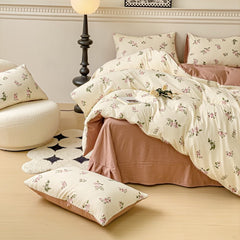 Springtime Flowers Print Bedding Set