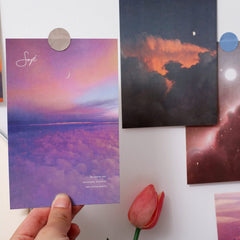 Cartes postales murales avec nuages scintillants