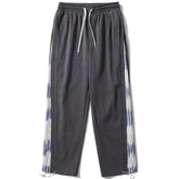 Farblich passende Jogginghosen