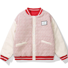 Wintermantel mit Hahnentrittmuster und gestickten Buchstaben