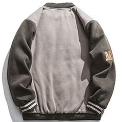 Wintermantel mit Patchwork und gestickten Buchstaben