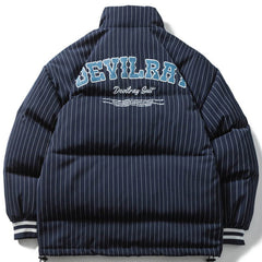 Pufferjacke mit gestickten Buchstaben und Streifen