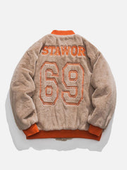 Manteau Sherpa à chiffres brodés