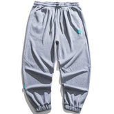 Jogginghose mit Herzstickerei