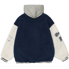 Sherpa-Wintermantel mit Stickerei und Kapuze