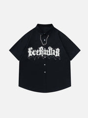 Kurzarmhemden mit beflocktem Buchstabenketten-Design