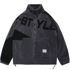 Sherpa-Wintermantel mit Patchwork und beflockten Buchstaben