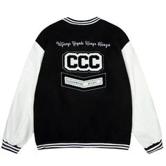 Wintermäntel mit Kleeblatt-Stickerei