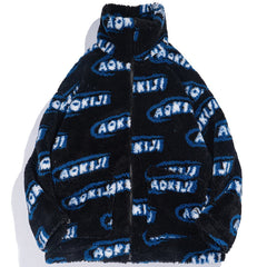 Sherpa-Wintermantel mit Buchstabenmuster