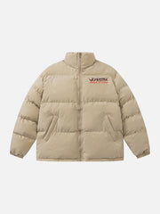 Wintermantel mit handgezeichnetem Buchstabendruck