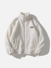 Sherpa-Mantel aus Lammfell mit Etikett