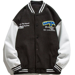 Wintermantel mit Buchstabenstickerei