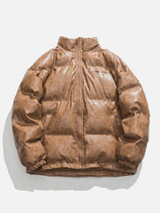 Wintermantel aus glänzendem Leder mit Stehkragen und Buchstabendruck