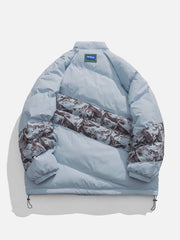 Wintermantel mit Patchwork-Print und Bergmotiv