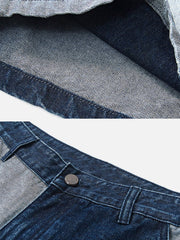 Denim-Shorts mit kontrastfarbenen Einsätzen