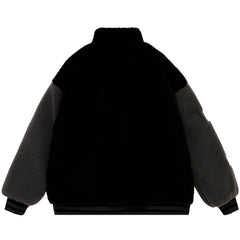 Sherpa-Wintermantel mit Patchwork-Ärmeln