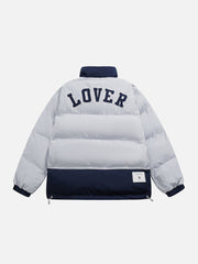 Wintermantel mit Portrait-Stickerei