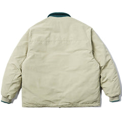 Pufferjacke mit Nähten in reinen Farben