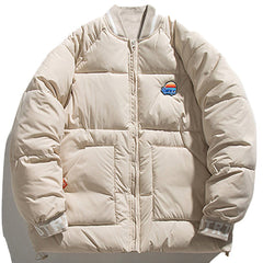 Manteau d'hiver uni avec étiquette arc-en-ciel sur la poitrine