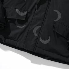 Wintermantel mit reflektierendem Schmetterlingspelzkragen und Kapuze