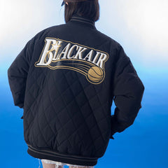 Wintermantel mit Rautenstickerei