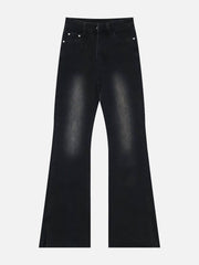 Schlagjeans mit rauer Kante