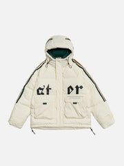 Wintermantel mit Seitenstreifen und mehreren Taschen