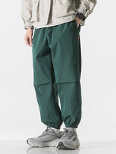 Einfarbige Cargohose mit Kordelzug