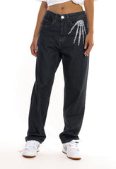 Vintage Jeans mit Totenkopf- und Knochenstickerei