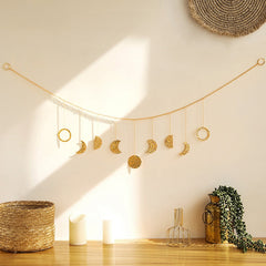 Geschmiedete goldene Mondphasen-Wanddekoration