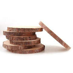 Natürliche Untersetzer aus Holzscheiben