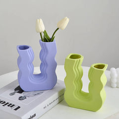 Vase en céramique pastel Wavy U