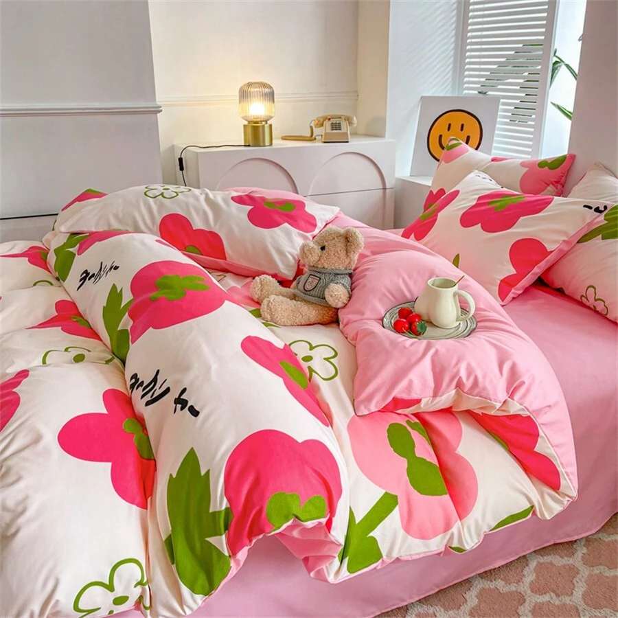 Kawaii Girl Bedding Set