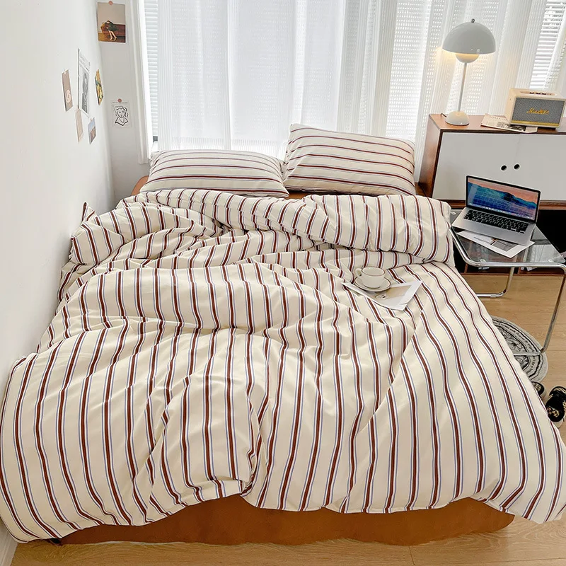 Nordic Stripes Bedding Set